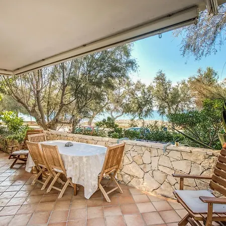 Emerald Holiday House Marina di Mancaversa Exterior photo
